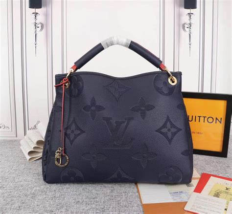 lv包包价格|taiwan lv bag.